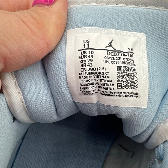 Nike Air Jordan 1 Low Blue Red White Leather Swoosh Womens 11 DC0774-164 Sneaker - Picture 2 of 16